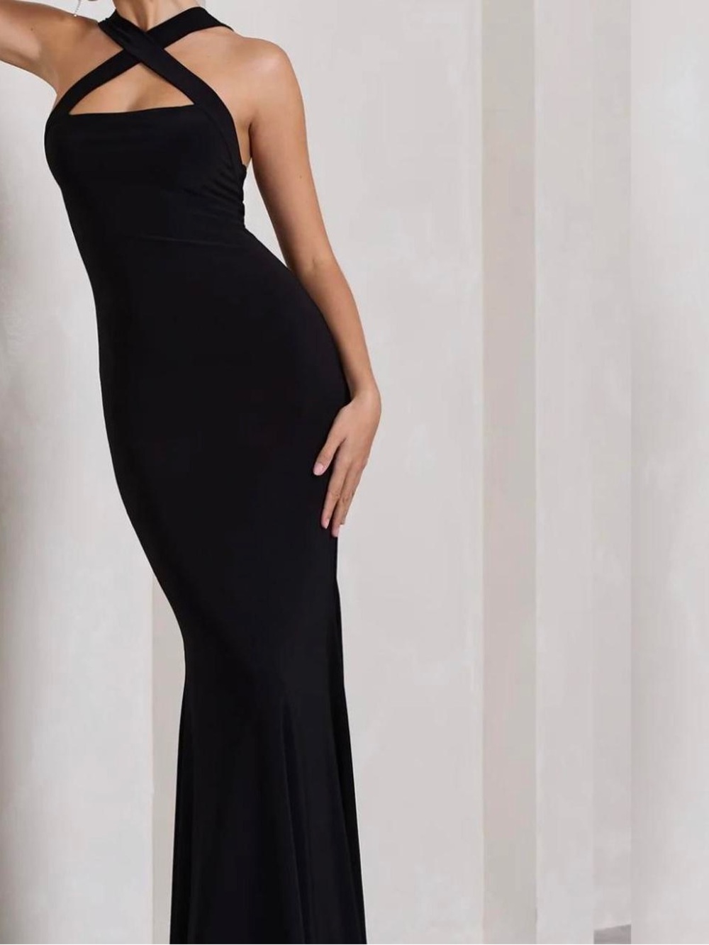 CLUB L LONDON  NWT CROSS MY HEART BLACK SLEEVELESS CROSS-NECK MAXI DRESS SIZE 8